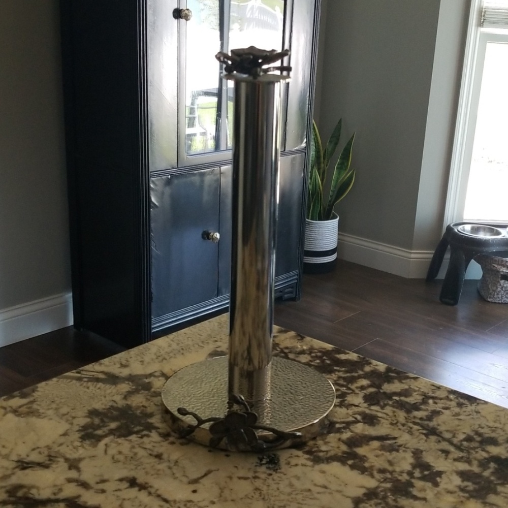 Michael Aram black orchid paper towel holder